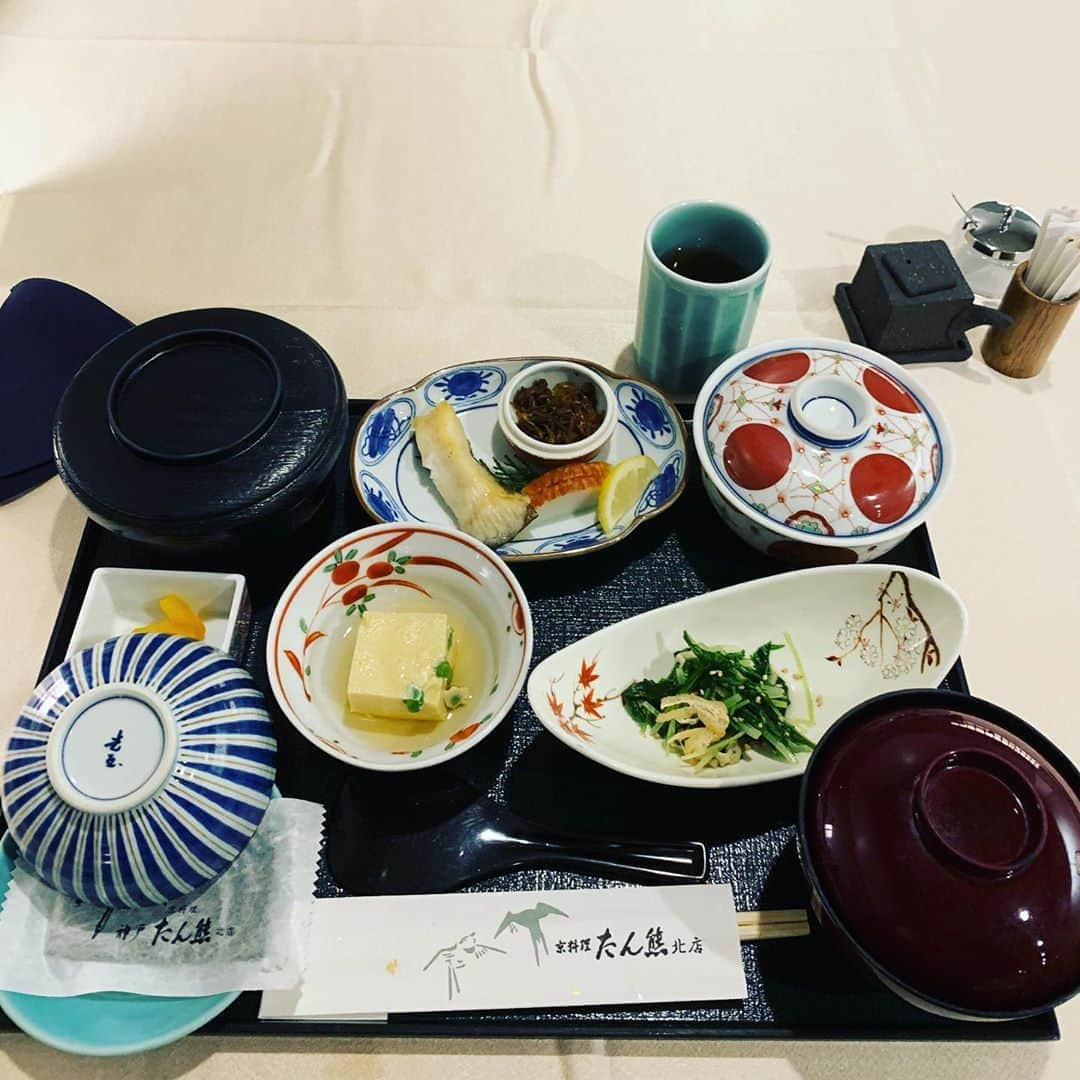 金村義明さんのインスタグラム写真 - (金村義明Instagram)「たん熊1番乗りと思ったら、ゴルフ行く格好の爺さん並んでた！ 皆さん早起きやなぁ！ 寝るのも体力いるもんなあ！」11月5日 7時34分 - yoshiaki_kanemura