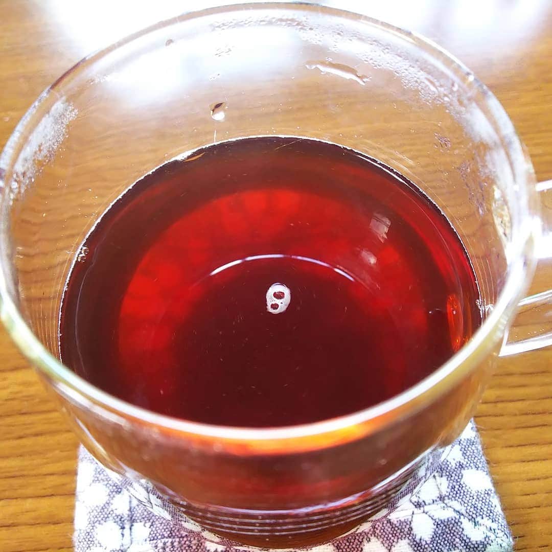 みながわゆみさんのインスタグラム写真 - (みながわゆみInstagram)「#紅茶 #アップルティー #耐熱カップ」11月5日 7時42分 - nama.09.19