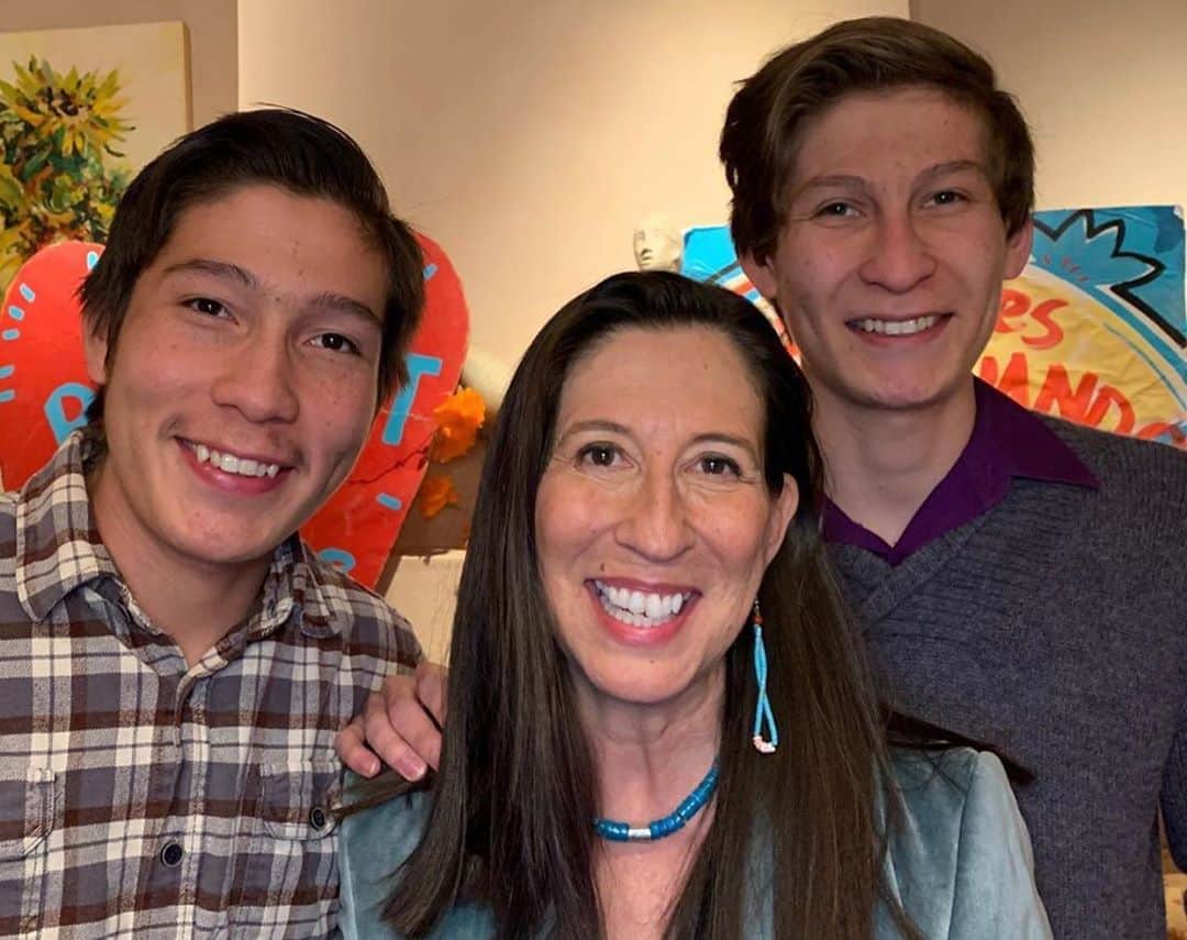 トームさんのインスタグラム写真 - (トームInstagram)「Congresswoman Deb Haaland on New Mexico’s Historic House Election .  The three women elected in New Mexico include incumbent Democrat Deb Haaland (Laguna Pueblo), who will serve her second term in Congress representing the first district; she became one of the first Indigenous women elected to Congress back in 2018. The other two women elected to the state’s House this term are Cherokee Republican Yvette Herrell, representing the state’s second congressional district, and Latina Democrat Teresa Leger Fernandez, representing the third congressional district.  “I’m very happy and proud that the voters of the first congressional district, once again, elected me to represent them,” Haaland tells Vogue. “There’s a lot of work that’s yet to be done before this term ends. I will be continuing a lot of work that I started into the 117th Congress; if we didn’t get legislations passed, we’ll need to start all over again, so we’ll be busy reintroducing bills and so forth.” During her time as a Congresswoman, Haaland has passed bills concerning climate change—her 30 by 30 resolution is meant to conserve 30% of U.S. lands and ocean by 2030—and putting more focus on missing and murdered Indigenous women, among other efforts.  .  The wins for Haaland and Herrell in New Mexico particularly fall in line with this year’s record-high number of Indigenous women who ran for office. “There’s actually three Native women in Kansas who are going to the Kansas State Legislature, so that’s very exciting,” Haaland says of the results so far. (One of Kansas’s elects is Democratic incumbent Sharice Davids, who is Ho-Chunk and was elected to Congress with Haaland two years ago.)  Going forward, Haaland says that her main priority will be addressing COVID-19 infections in the state, which have disproportionally affected Native communities. “We’re still in the middle of a horrible pandemic,” she says. “We’re still fighting the worst health crisis that our country’s ever seen. President Trump doesn’t believe in science—he’s not taking it seriously. That’s why it’s run rampant across our country. Regardless of what he does or says, it’s our responsibility as lawmakers to to pay attention to this.」11月5日 7時50分 - tomenyc