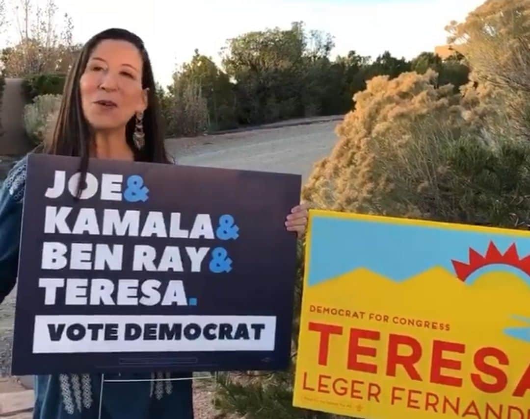 トームさんのインスタグラム写真 - (トームInstagram)「Congresswoman Deb Haaland on New Mexico’s Historic House Election .  The three women elected in New Mexico include incumbent Democrat Deb Haaland (Laguna Pueblo), who will serve her second term in Congress representing the first district; she became one of the first Indigenous women elected to Congress back in 2018. The other two women elected to the state’s House this term are Cherokee Republican Yvette Herrell, representing the state’s second congressional district, and Latina Democrat Teresa Leger Fernandez, representing the third congressional district.  “I’m very happy and proud that the voters of the first congressional district, once again, elected me to represent them,” Haaland tells Vogue. “There’s a lot of work that’s yet to be done before this term ends. I will be continuing a lot of work that I started into the 117th Congress; if we didn’t get legislations passed, we’ll need to start all over again, so we’ll be busy reintroducing bills and so forth.” During her time as a Congresswoman, Haaland has passed bills concerning climate change—her 30 by 30 resolution is meant to conserve 30% of U.S. lands and ocean by 2030—and putting more focus on missing and murdered Indigenous women, among other efforts.  .  The wins for Haaland and Herrell in New Mexico particularly fall in line with this year’s record-high number of Indigenous women who ran for office. “There’s actually three Native women in Kansas who are going to the Kansas State Legislature, so that’s very exciting,” Haaland says of the results so far. (One of Kansas’s elects is Democratic incumbent Sharice Davids, who is Ho-Chunk and was elected to Congress with Haaland two years ago.)  Going forward, Haaland says that her main priority will be addressing COVID-19 infections in the state, which have disproportionally affected Native communities. “We’re still in the middle of a horrible pandemic,” she says. “We’re still fighting the worst health crisis that our country’s ever seen. President Trump doesn’t believe in science—he’s not taking it seriously. That’s why it’s run rampant across our country. Regardless of what he does or says, it’s our responsibility as lawmakers to to pay attention to this.」11月5日 7時50分 - tomenyc