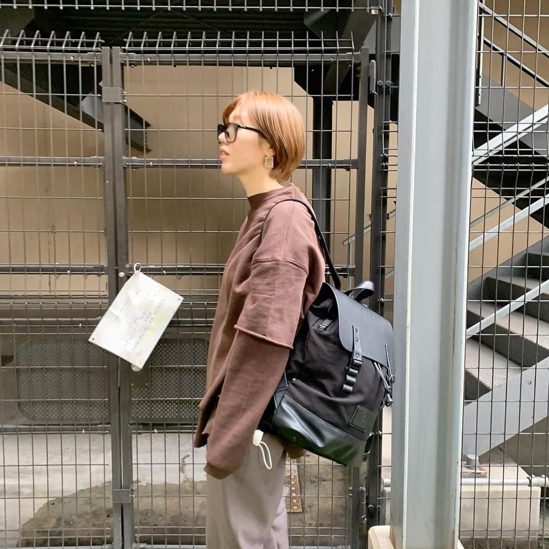ruk6ruk6のインスタグラム：「@gastonluga  新しいバックパック‼︎  PCも収納出来るところがある🤭  ゲームを持ち運ぶにもgood‼︎  今なら15%off専用割引コード：　rukGL　 (期限なし)  特別15%割引コードを使うとお得になりますっ‼︎  送料返品料 無料➕国内より発送  クーポン割引とギフトがもらえるのは公式ストアのみ👌  http://www.gastonluga.com/  #GastonLuga #ガストンルーガ #バックパック　#リュック　#a4サイズ #収納　#black  #ソーシャルディスタンス」