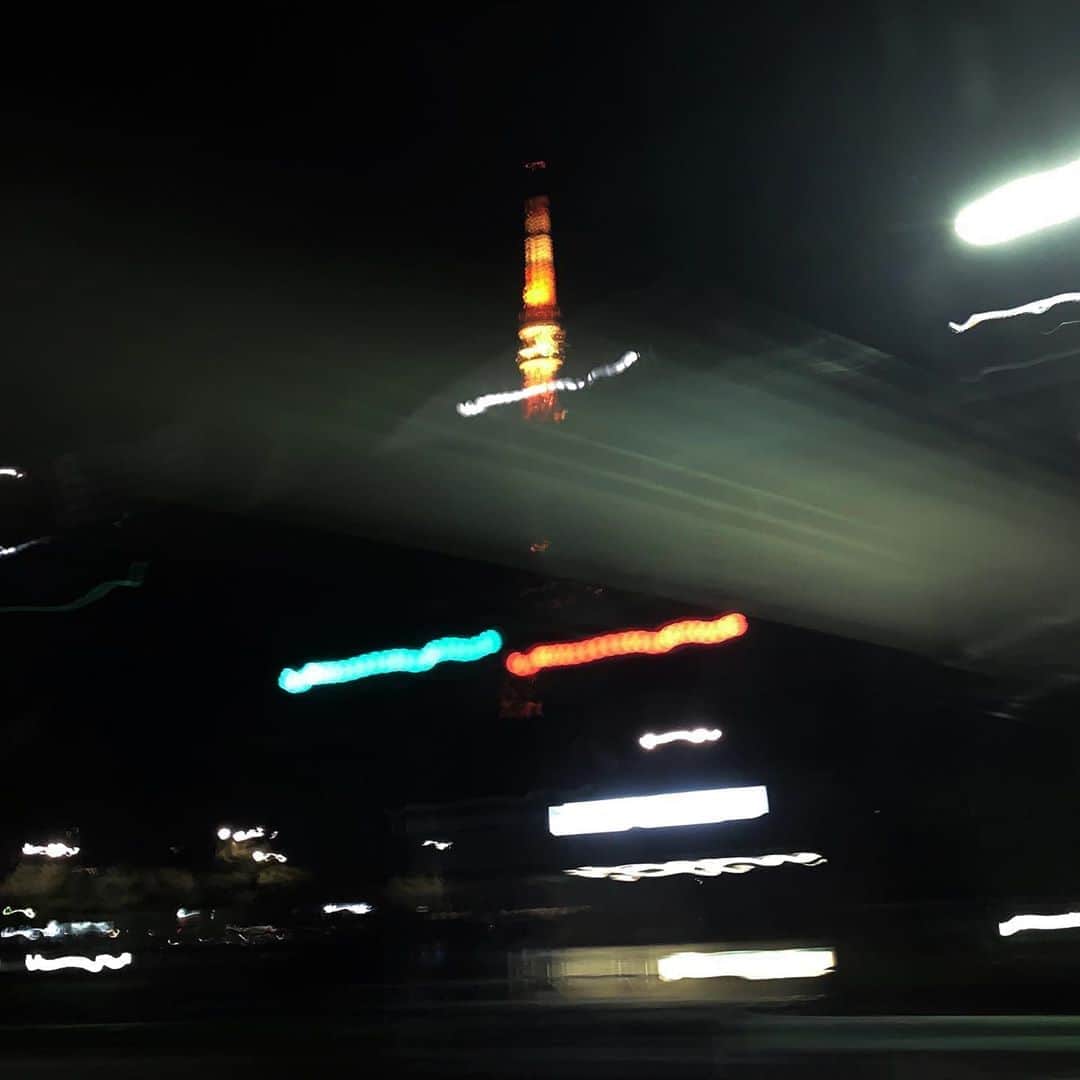 吉田知央さんのインスタグラム写真 - (吉田知央Instagram)「東京タワー撮ろうとしたらこのザマさ。  #本日の #イブステ  #ご来場誠にありがとうございました #僕ここ #SOARA」11月4日 23時43分 - chihiro__yoshida