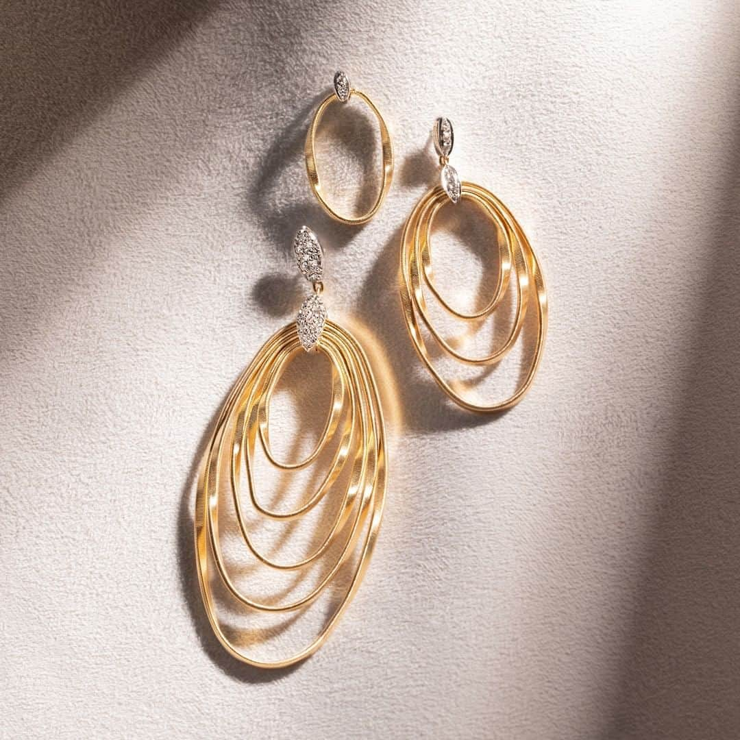 マルコ ビチェゴさんのインスタグラム写真 - (マルコ ビチェゴInstagram)「Transition from day to night with ease. Marco Bicego® Marrakech Onde Collection. #marcobicego #jewelry #gold #diamonds #madeinitaly #italianstyle #newcollection」11月5日 0時58分 - marco_bicego