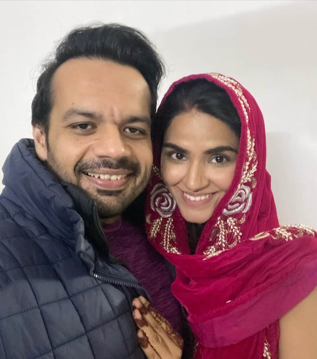 Gaurav Tanejaのインスタグラム：「Happy Karwachauth to all the lovely ladies. Thank you for everything. . #Karwachauth #flyingbeast #fast」