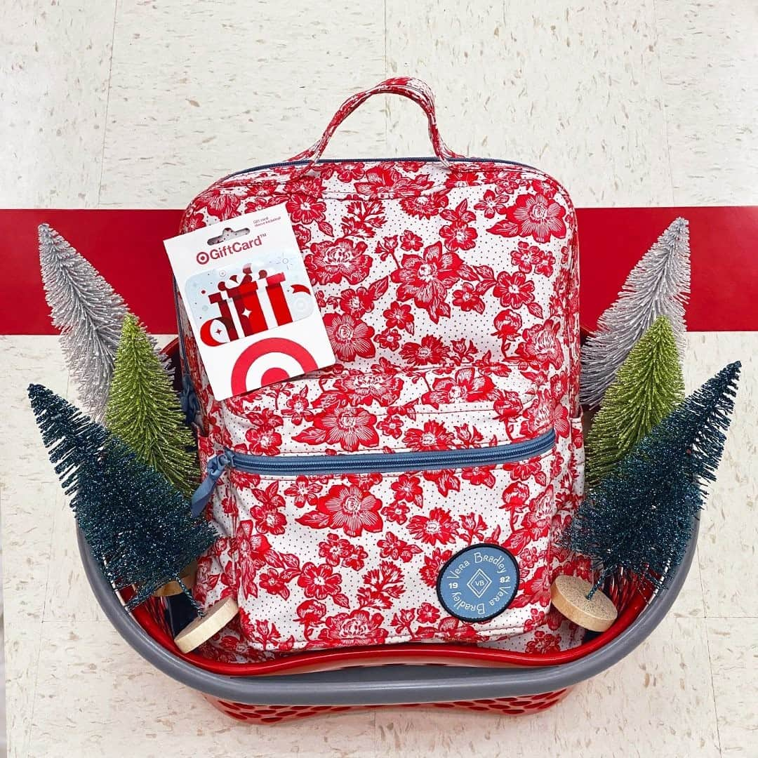 ヴェラブラッドリーさんのインスタグラム写真 - (ヴェラブラッドリーInstagram)「🎁 @target X Vera Bradley Giveaway 🎁 GIVEAWAY CLOSED. Your next Target run and Vera Bradley shopping spree could be on us! Follow these two simple steps to enter for your chance to win a $500 Target gift card $500 worth of Vera Bradley goodies:  1) Follow us @VeraBradley 2) Tag two friends with your favorite holiday drink below!  Giveaway winners will only be contacted through @VeraBradley, our official brand account. The only  personal information we request of winners is an e-mail and shipping address to send prizes. Please send us a message if you are contacted by a fraudulent account in regards to this giveaway.  When you’re done head over to the link in bio to DOUBLE your chances of winning all these goodies by entering our Facebook giveaway too!   Giveaway is open to U.S. residents only, 18+ years of age. The giveaway ends on 11/7 at 11:59 p.m. This giveaway is not sponsored by Instagram. * * * #verabradley #giveaway #Target #Targetrun #holidays #winter」11月5日 3時00分 - verabradley