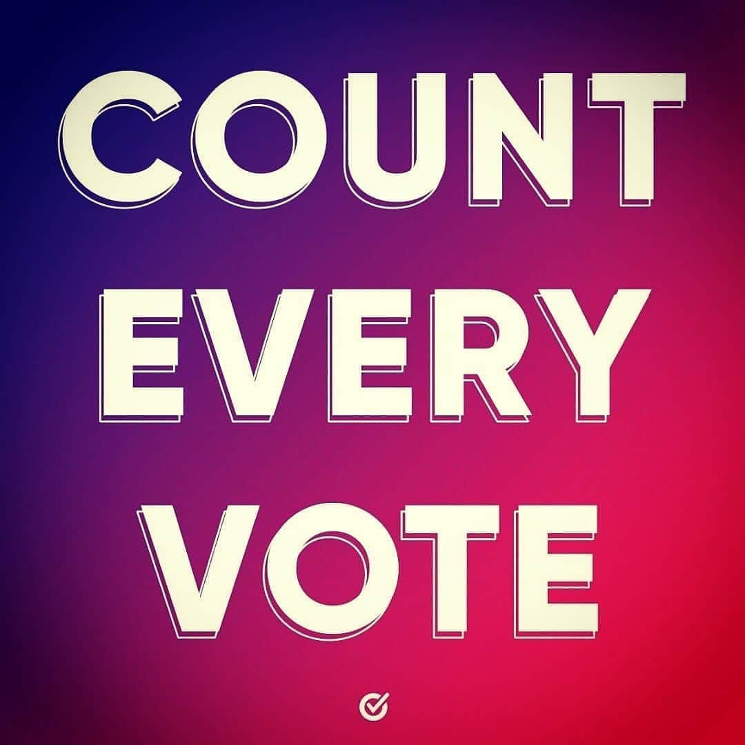 ブリジット・モイナハンさんのインスタグラム写真 - (ブリジット・モイナハンInstagram)「#counteveryvote」11月5日 3時08分 - bridgetmoynahan