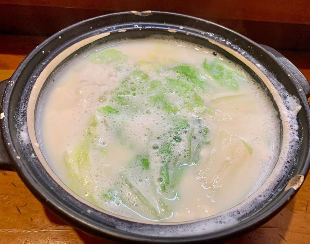 武内裕之のインスタグラム：「Local specialty,Yu-tofu #boiledtofu #dinner #japanesefood #saga #ureshino #湯豆腐 #嬉野 #温泉」