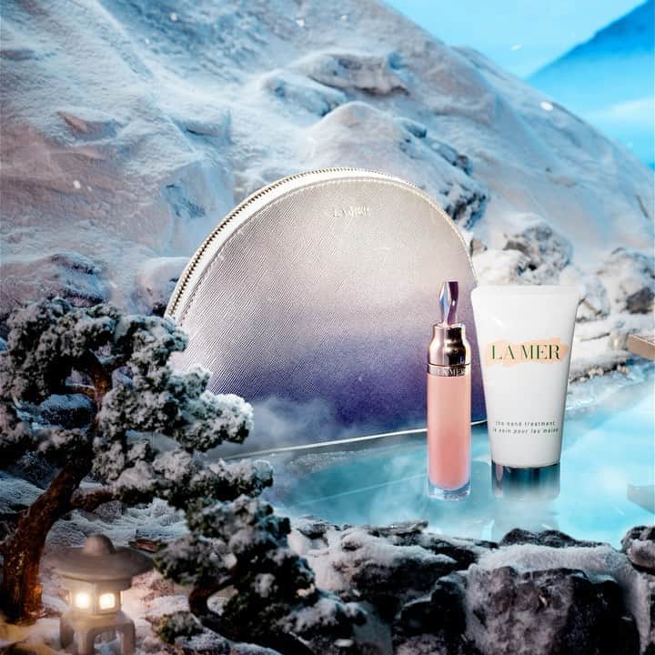 ドゥラメールのインスタグラム：「In need of a soothing escape? Our limited-edition gift sets are ready and waiting to transport you to a dreamy, faraway state of mind, starting with The Rejuvenating Hydration Collection.」