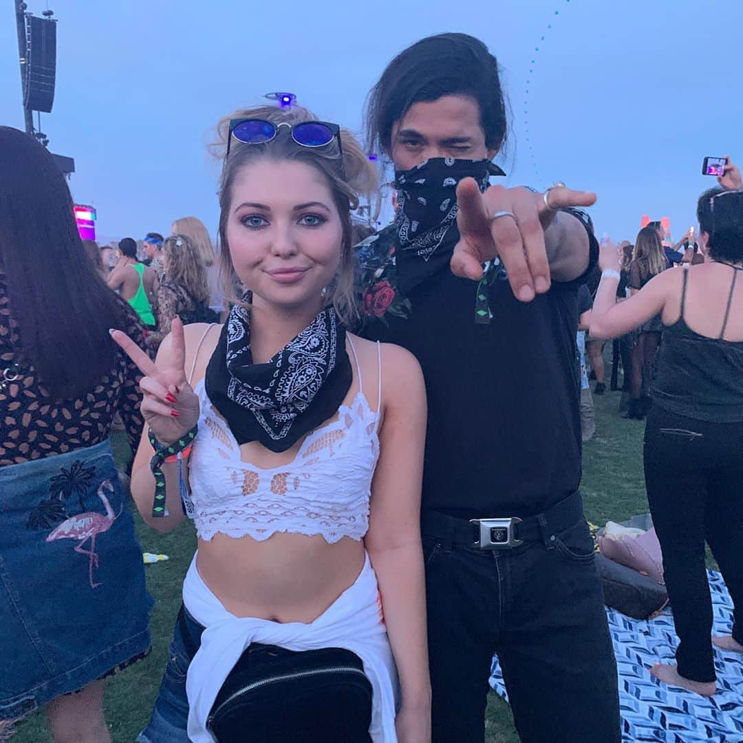 サミー・ハンラティのインスタグラム：「Yesterday was one of my bestest friends birthday! I miss you @byalejandrosoto and I love you! God blessed the world with you and I’m grateful to have you in my life💕」