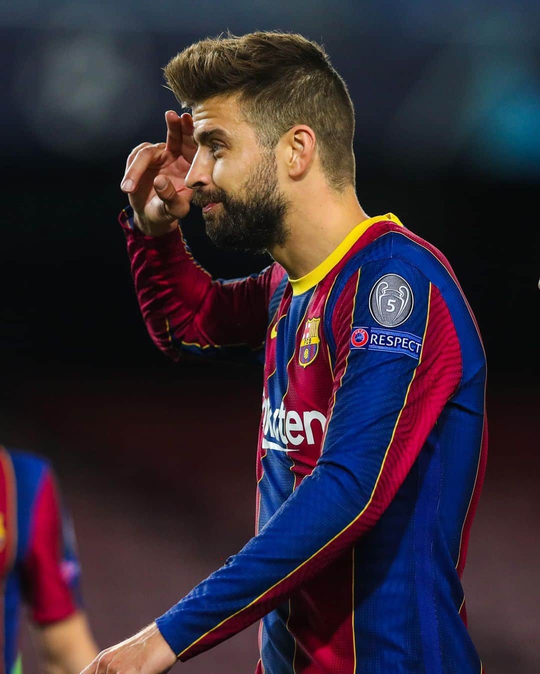 FCバルセロナさんのインスタグラム写真 - (FCバルセロナInstagram)「🚀 2-0 @3gerardpique 📍 🆑 #BarçaDynamo」11月5日 6時27分 - fcbarcelona