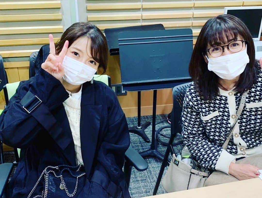 木原さとみさんのインスタグラム写真 - (木原さとみInstagram)「昨日は、久しぶりに　#ニッポン放送 へ。起きてられましたよ^_^ #ミューコミプラス  いやー、#吉田尚記アナ　　す、すごい！ #TPDへの愛  熱量が凄すぎて、私が噛む暇なし😊 ほんとにほんとに凄いんです。 嬉しいですーーー😭 吉田アナ、三田さん、菜七ちゃんリーダー ありがとうございました❣️   聞き逃した方、#radiko から聴けるみたいです。 便利な世の中になりましたよねーー 私も聴きますー！ 今日もお昼からリーダーと😊 頑張りますっ💪💪💪 #TPD30」11月5日 9時02分 - satop0704