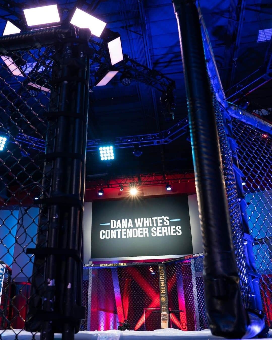 UFCさんのインスタグラム写真 - (UFCInstagram)「Home sweet home! #DWCS gets started in seconds on #ESPNPlus.」11月5日 9時57分 - ufc