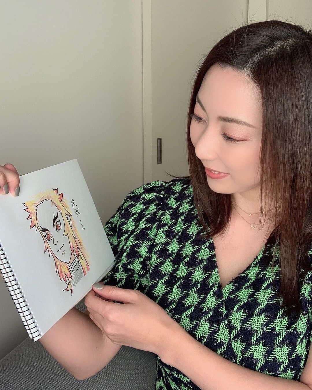 のインスタグラム：「YouTubeで煉獄さん描いたの🥰 上手くない？？  #ミレイチャンネル #煉獄さん #描いてみた」
