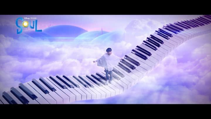 林俊傑のインスタグラム：「⠀ May there be light in darkness⠀ May the heart knows what it desires⠀ Traversing the multitude and magnitude of time⠀ I’ll be waiting for you, where our hearts belong.⠀  ⠀ Soul Movie theme song "Embark" Official Music Video⠀ Premiere Date丨2020.11.06⠀ Premiere Time丨12:00PM (GMT+8)⠀ ⠀ 願黑夜有光 願心有所向⠀ 穿越人海和時間的浪⠀ 我在最向往的地方 等著你⠀  ⠀ #Soul 電影主題曲《最嚮往的地方》MV⠀ 上線日期丨2020.11.06⠀ 上線時間丨中午12:00 (GMT+8)⠀ ⠀ @pixar @pixarsoul  #林俊傑最嚮往的地方⠀ #最嚮往的地方⠀ #JJEmbark⠀ #JJDrifterLikeYouDo」