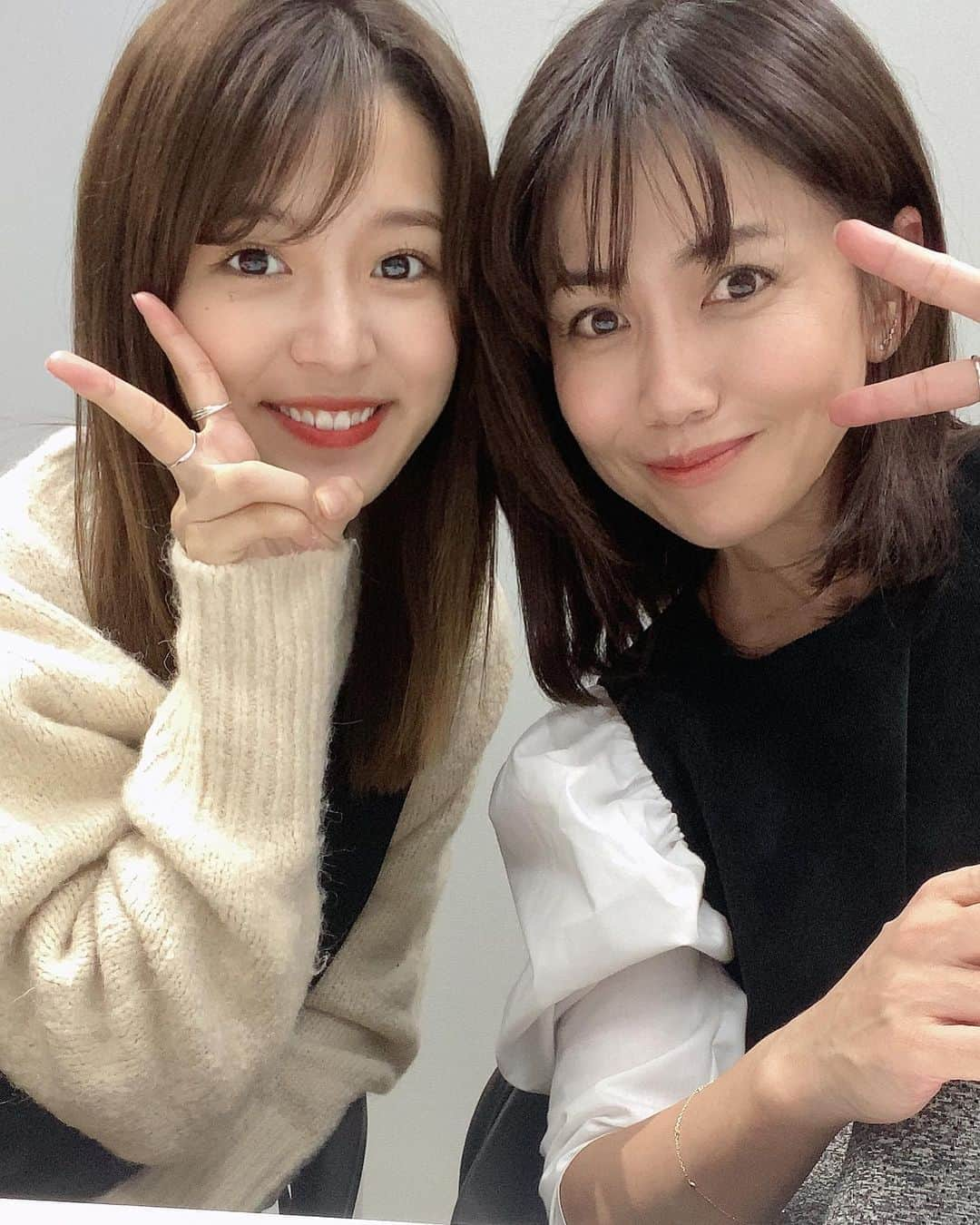 木原さとみさんのインスタグラム写真 - (木原さとみInstagram)「リーダー菜七ちゃんと。 菜七ちゃん可愛いいー、いっぱいおしゃべり出来て楽しいーーー。 #取材日 今、休憩中！！ #高島菜七  ちゃん　#TPD30 #アイドル気分な一日 はい、怒らないでねー🙏 #wリーダー　ユニットいけるかな笑 はい、怒らないでねー🙏」11月5日 15時46分 - satop0704