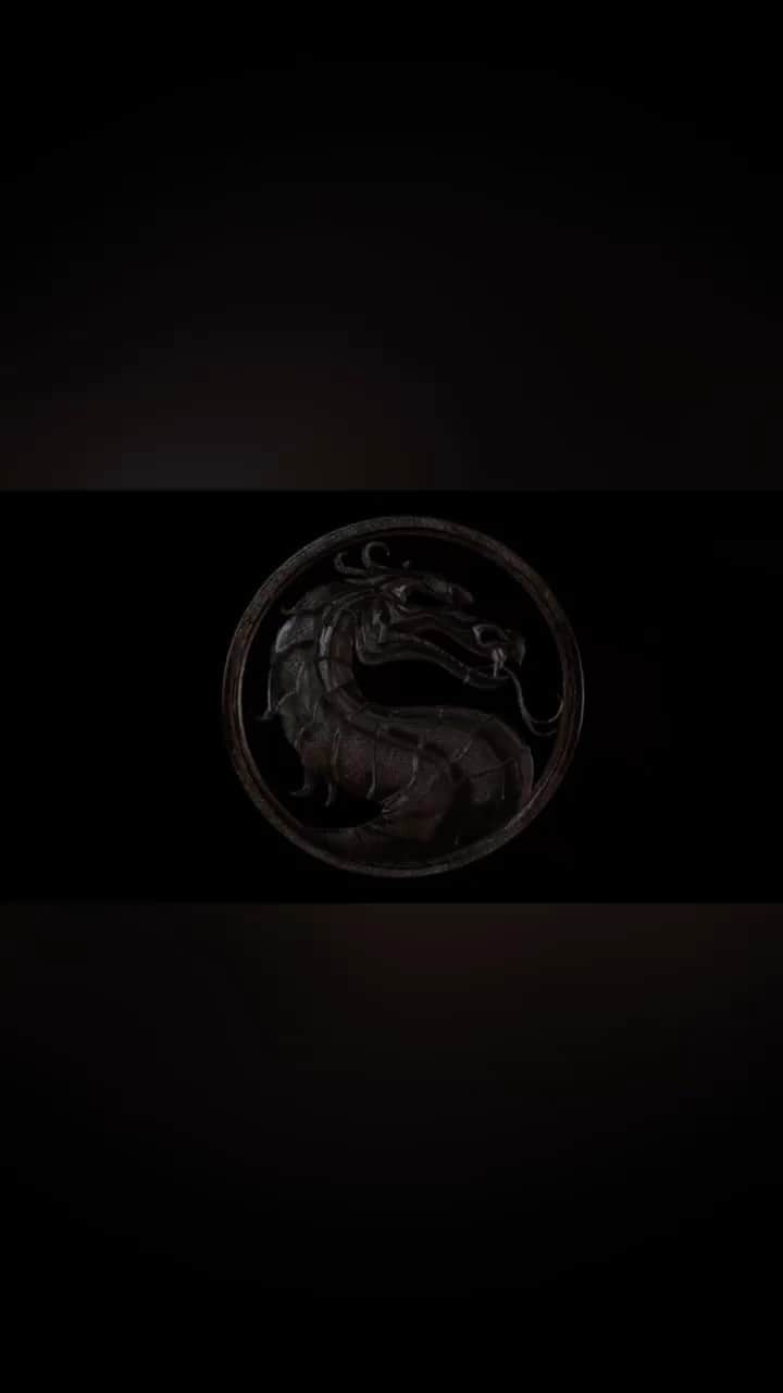 Tori Hughesのインスタグラム：「Mortal Kombat 🐉 “Who did you use to fight with on the game & what move did you use lol !?   Drop us some 🐉 if y’all want to see more! 😈  Game : @mortalkombat  Raiden : @chaunlegend Jade: @heycheftray  SubZero: @toribrixx  Mileena: @queenpee  Scorpion: @richthekid   🎥 VFX: @demarcuslamont_」