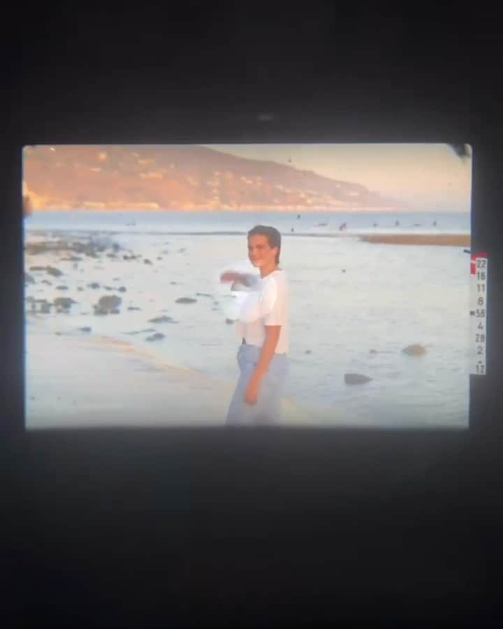 ストーミ・ヘンレイのインスタグラム：「Memory making daily with @reidharper16 ✨💛 song by @wearepalace」