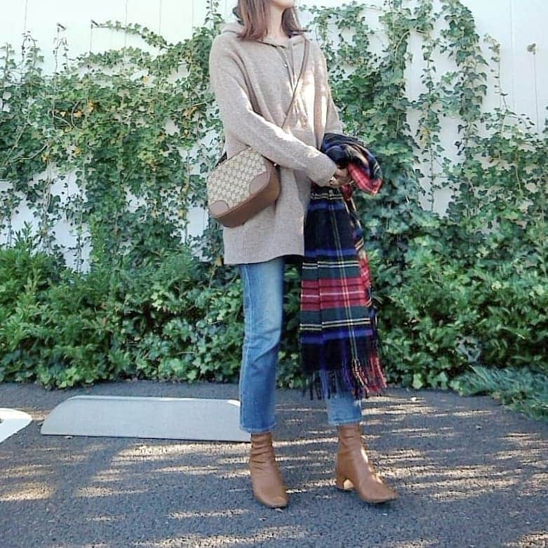 Acoさんのインスタグラム写真 Acoinstagram ユニクロのスフレヤーンのパーカー 私も買ってしまった ふわふわ 色もカタチも可愛い Lサイズにしました オーバーサイズな作りではないので スッキリ縦長に見える 詳しくはブログにて スフレ