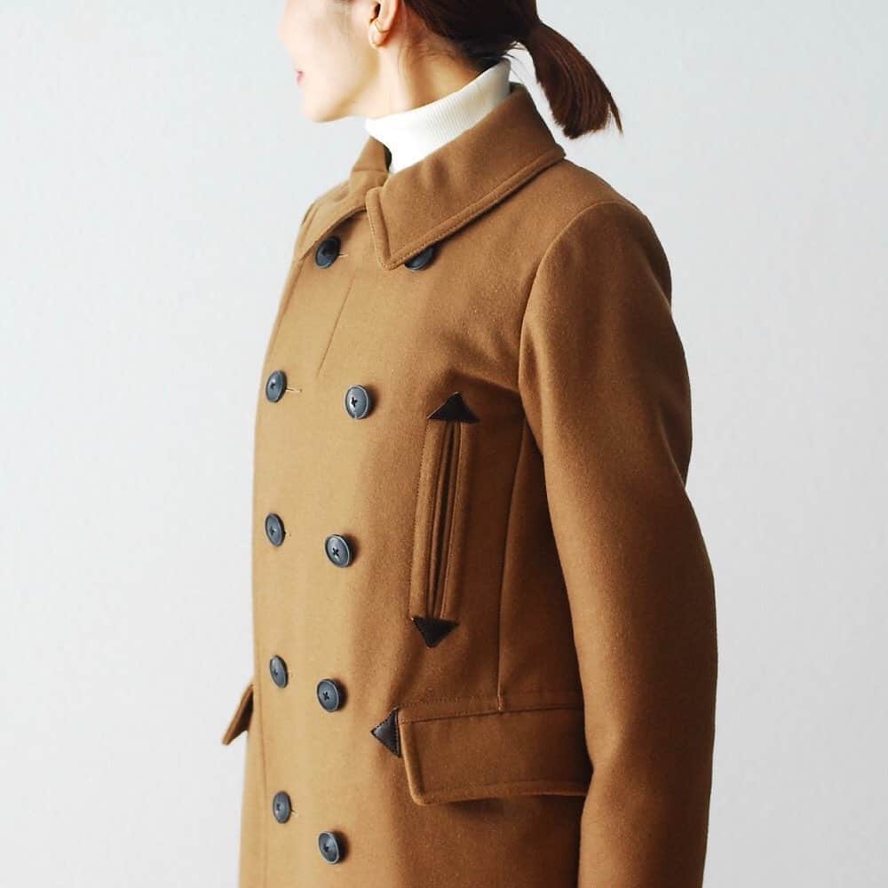 wonder_mountain_irieさんのインスタグラム写真 - (wonder_mountain_irieInstagram)「_ ［ for : woman ］ Nigel Cabourn WOMAN / ナイジェル ケーボン ウーマン “LONG P-COAT” ￥94,600- _ 〈online store / @digital_mountain〉 https://www.digital-mountain.net/shopdetail/000000010280/ _ 【オンラインストア#DigitalMountain へのご注文】 *24時間注文受付 * 1万円以上ご購入で送料無料 tel：084-983-2740 _ We can send your order overseas. Accepted payment method is by PayPal or credit card only. (AMEX is not accepted)  Ordering procedure details can be found here. >> http://www.digital-mountain.net/smartphone/page9.html _ blog > http://hac.digital-mountain.info _ #HACbyWONDERMOUNTAIN 広島県福山市明治町2-5 2階 JR 「#福山駅」より徒歩15分 (水曜・木曜定休) _ #ワンダーマウンテン #japan #hiroshima #福山 #尾道 #倉敷 #鞆の浦 近く _ 系列店：#WonderMountain @wonder_mountain_irie _ #NigelCabournWOMAN #ナイジェルケーボンウーマン #NigelCabourn #ナイジェルケーボン」11月5日 18時48分 - wonder_mountain_