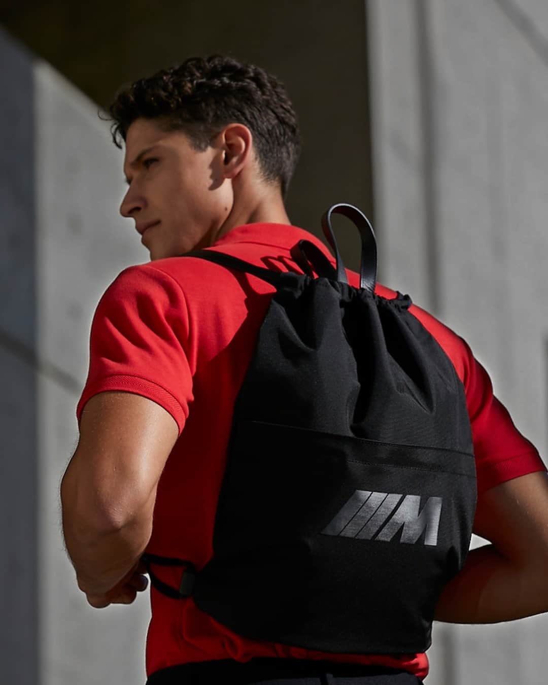 BMWのインスタグラム：「We've got your back. The BMW M Backpack Style. #MyBMWLifestyle #BMW #BMWMCollection」