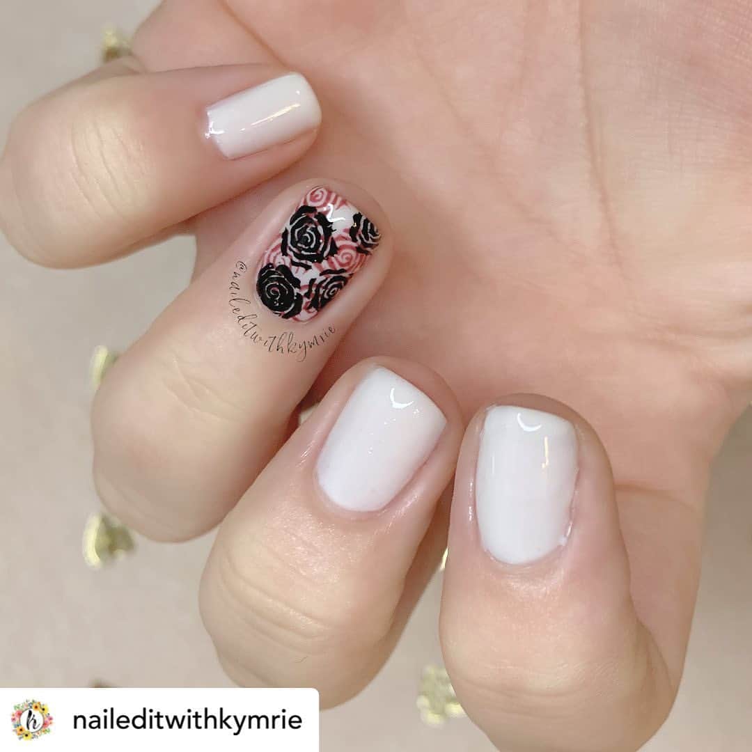 Nail Designsさんのインスタグラム写真 - (Nail DesignsInstagram)「Credit• @naileditwithkymrie I love this color combo!   MAIN COLOR 🤍 @dewnailpolish - Snow White  STAMPING COLORS  ❤️ @dewnailpolish - Charcoal 🖤 @hellomaniology - Straight Up Black  BASE & TOP COATS  🤍 @orly - Nail Armor 🤍 @hellomaniology - Smudge Free Top Coat 🤍 @inmnails - Out The Door Top Coat  ACCESSORIES  🤍 PICT YOU - Plate PY-J023 . . . .  #nail #nails #notd #nailsofinstagram #instanails #instagood #nailswag #nailitdaily #nailsoftheday #happy #nails2inspire #followme #nailart #nailstyle #nailsonfleek #nailinspo #nailfie #nailartist #diymanicure #manicure #nailpolish #nailstamping #nailitmag #nailsmagazine #modernnails #chicnails #nailedit #snowwhite #roses」11月5日 19時17分 - nailartfeature