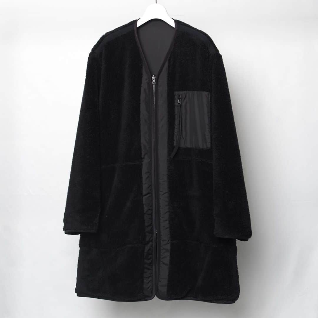 ウィザードのインスタグラム：「2020 FALL WINTER COLLECTION “Metropolis Noise Laboratories”  REVERSIBLE FLEECE COAT  In Stock. https://wizzard.stores.jp/  #wizzard_fac #wizzard #fashion #tokyofashion #streetfashion #designersbrand #domesticbrand #mensfashion #2020AW #メンズファッション #ファッションブランド #ウィザード #フリース  #ボアコート」