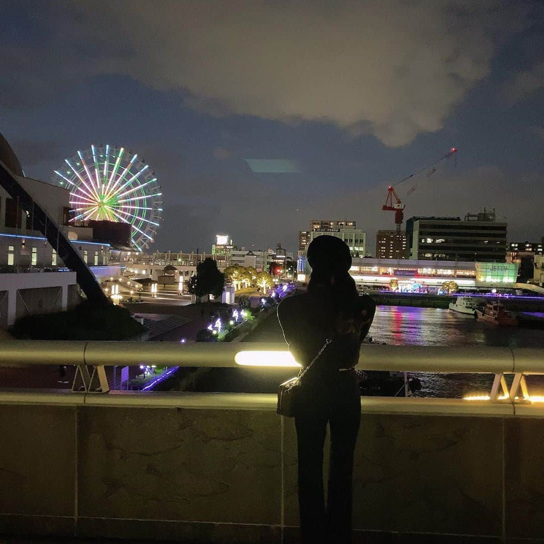 野島樺乃さんのインスタグラム写真 - (野島樺乃Instagram)「🌃 . . . 冬の夜は寒いけど街が綺麗だからすき。 . . . #名古屋港水族館 #名古屋 #栄 #愛知 #夜景 #イルミネーション #冬 #私服 #コーデ #冬服 #お洒落 #dailylook #fashion #ootd #fff #like #nagoya #🤍」11月5日 19時51分 - nojimakano_0906