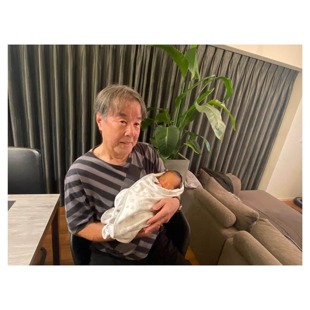 星野一樹さんのインスタグラム写真 - (星野一樹Instagram)「おじいちゃん👴  家族がうちにお祝いに来てくれました^_^」11月5日 20時48分 - kazukihoshino