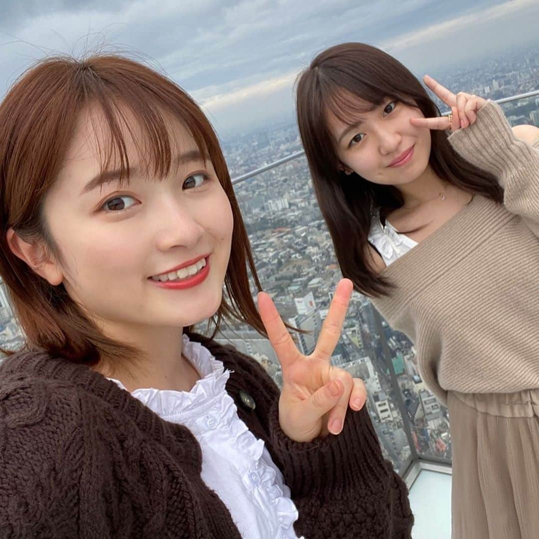 野中美希さんのインスタグラム写真 - (野中美希Instagram)「ちぃちゃんと一緒に#SHIBUYASKY へ☁️ 素敵な景色でした！ . I went to SHIBUYA SKY with Chii Chan☁️ It was a nice view:) . #ちぃちゃん#森戸知沙希 ちゃん#helloproject#morningmusume#野中美希#ちぇる#☁️#2枚目#目瞑ってしまった#🧐」11月5日 21時47分 - miki_nonaka.official