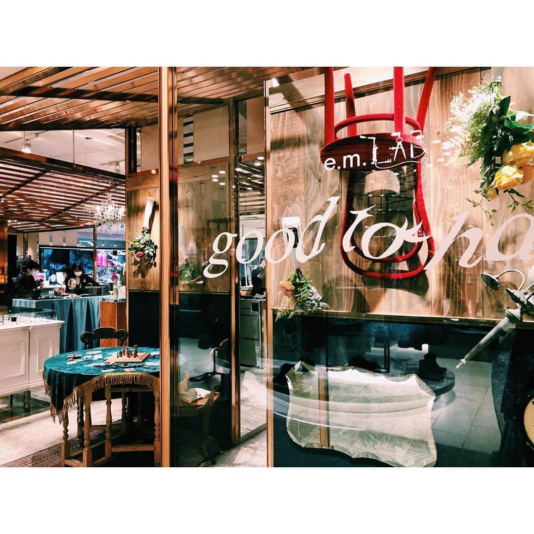 のインスタグラム：「🃏🍝💎💍 e.m. 💍💎🍝🃏 . 大好きなアクセサリーショップが . 伊勢丹新宿でポップアップを . お立ち寄りの際は是非に。 . #em #イーエム #accessory #tokyo #isetanshinjuku #伊勢丹新宿 #shinjuku #新宿」
