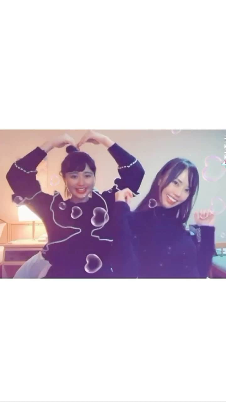 hina2221のインスタグラム：「とある夜の#チャイナアドバイス   #下手  #ゴルフ女子 #taylormade #ドライバー#スライス#ゴルフ男子#ゴルフ好きな人と繋がりたい#ゴルフレッスン#ゴルフスイング動画 #練習記録#ゴルフレッスン#ゴルフ練習#ゴルフ#ゴルフ女子#筋トレ女子#ゴルフウェア#ゴルフスイング#スイング動画#ゴルフ好き#インスタゴルフ#スポーツ女子#스포츠#골프#골프웨어#高尔夫#putter#golfgirl#ゴルフジョシ」