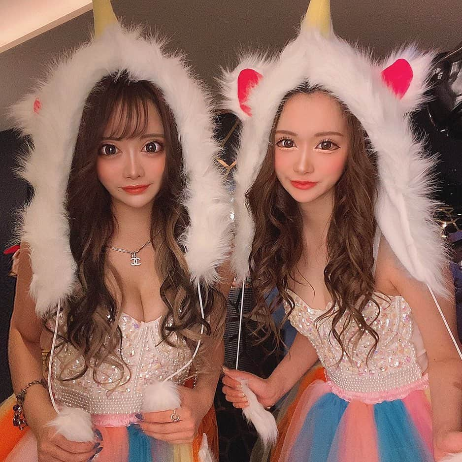 南まりあさんのインスタグラム写真 - (南まりあInstagram)「まーいまい 遅くなったけどハロウィン2日目の🦄💎✨ 結構1人で席ついてる時恥ずかしかったwwww  #キャバクラ#キャバ嬢#新宿#歌舞伎町#六本木#西麻布#すすきの#国分町#中洲#北新地#ミナミ#錦#歌舞伎町キャバ嬢#六本木キャバ嬢#ラウンジ#水商売#ドンフィン#donfin#南まりあ#17live #イチナナライブ#配信#ライブ配信#整形#韓国#ホスト#職業かわいい#職業イケメン#ヘアメ#酒で死にたい」11月5日 22時13分 - minamimaria_