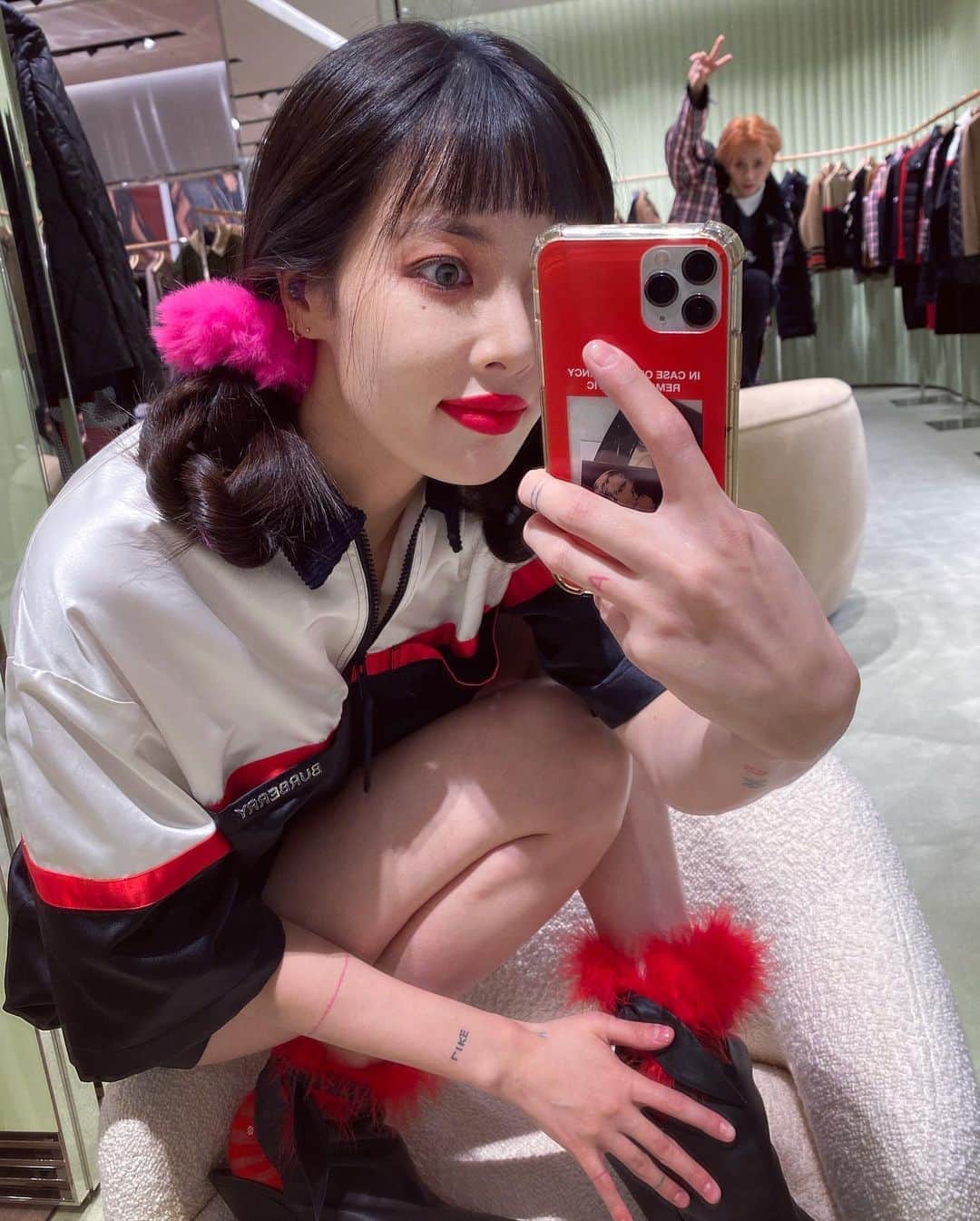 ヒョナ さんのインスタグラム写真 - (ヒョナ Instagram)11月5日 22時51分 - hyunah_aa