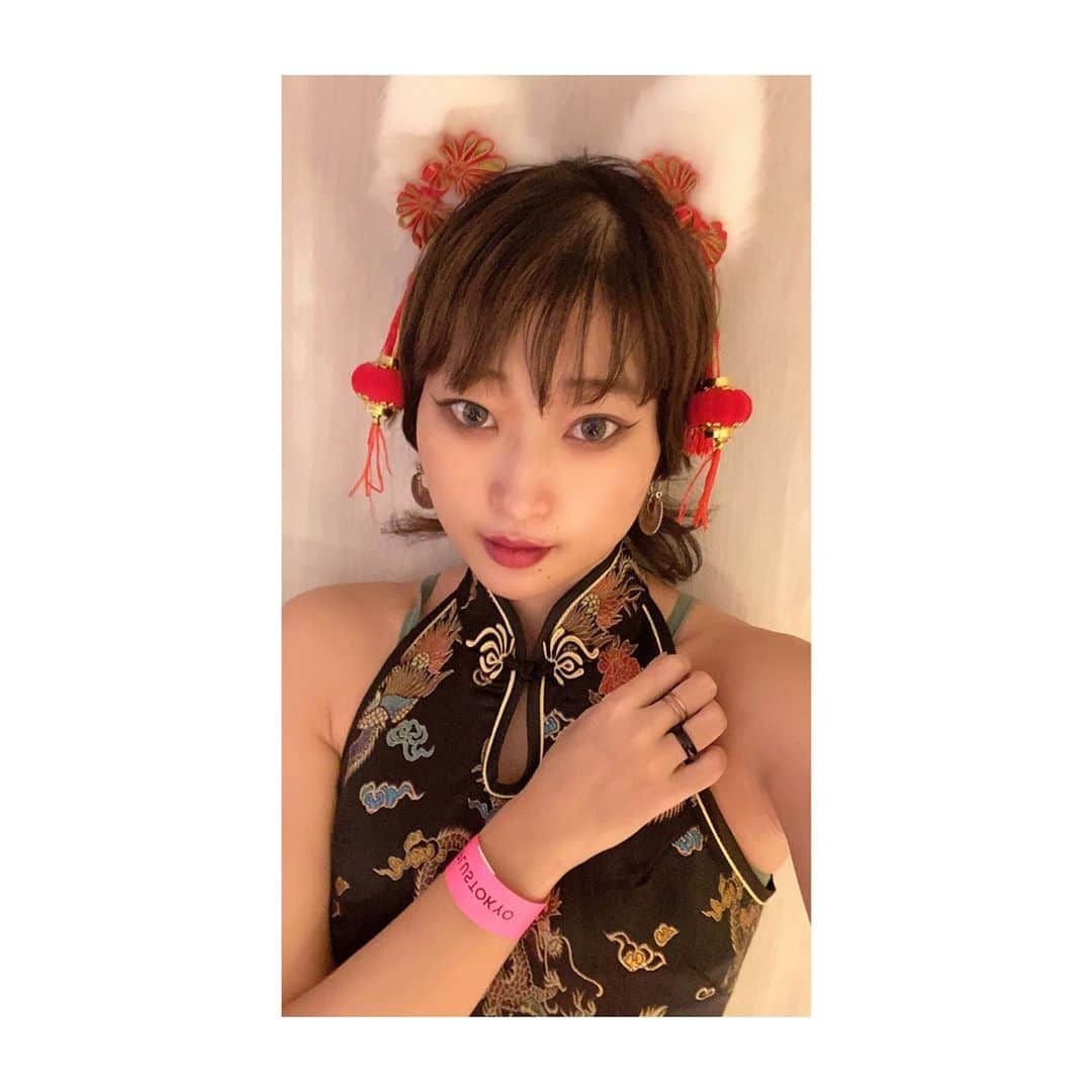 naokoさんのインスタグラム写真 - (naokoInstagram)「ハロウィンはチャイナガールでした🎃 アップの写真だよっ💓 . . . #ootd #ポートレート #被写体希望 #dmください #美容師さんと繋がりたい #モデル #freelancemodel #クリエイティブ撮影 #東京カメラ部 #model #撮影会モデル #emoda #サロンモデル #美脚 #ベリーショート #プチプラファッション #作品撮り #ミラーレス一眼 #sexybaby  #撮影依頼募集中 #いいね返し #いいね返しは絶対 #いいねした人全員フォローする #zara #クリエイティブ撮影 #プチプラコスメ #コスプレ #engineer #chinagirl #チャイナ服」11月5日 23時05分 - nakochi_t