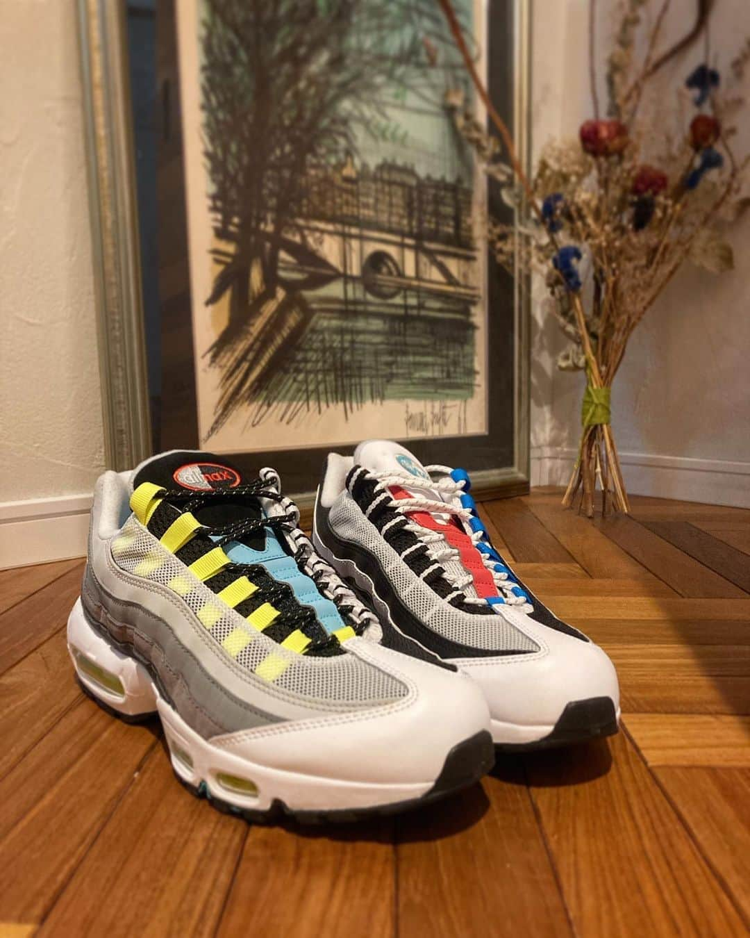 大西宏明さんのインスタグラム写真 - (大西宏明Instagram)「一目惚れで購入っ👟😍  #スニーカー #NIKE #airmax95  #buyma  #ゲット #一目惚れ #買い物 #ポチった  #スニーカーコーデ  #スニーカー好きな人と繋がりたい  #お洒落さんと繋がりたい  #野球好きな人と繋がりたい  #焼肉好きな人と繋がりたい  #airmax95qs  #ベルナールビュッフェ  #smile #ほなっ！！」11月5日 23時15分 - ohnishi_hiroaki_0428