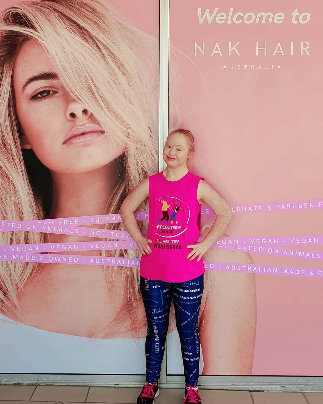 マデリン・スチュアートのインスタグラム：「Today I got to go back to @nakhair, very happy to be pampered by this amazing team, the last time I went was back in February before Covid hit in Australia,  not as glamorous this time round but just as fantastic.  Thank you @daryl.74 for always looking after me.」