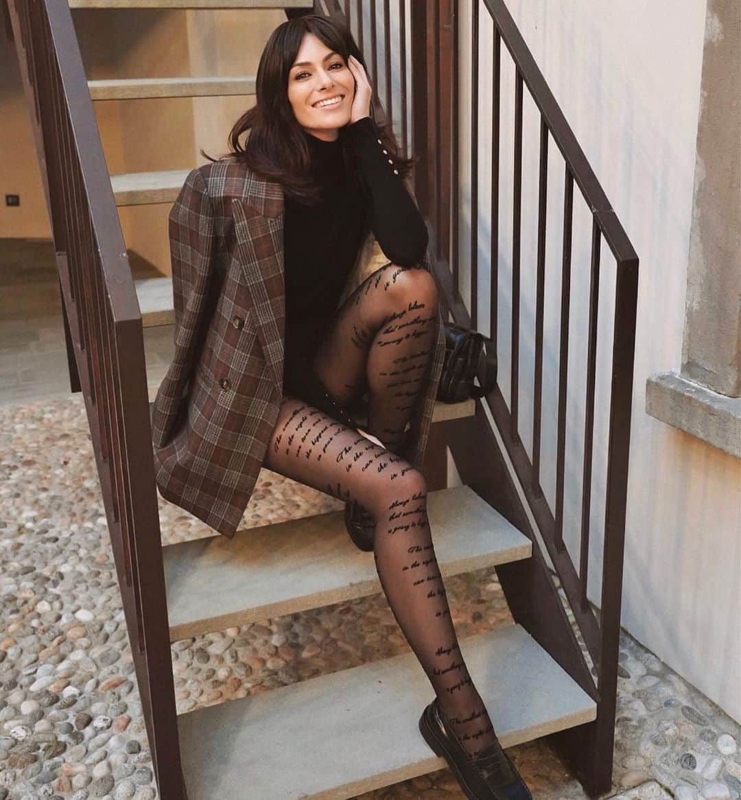 CALZEDONIAさんのインスタグラム写真 - (CALZEDONIAInstagram)「What’s your Wish? Say it with your legs! [MODC1678] #calzedonia #italianLegwear Discover our fashion tights promo!」11月5日 23時31分 - calzedonia