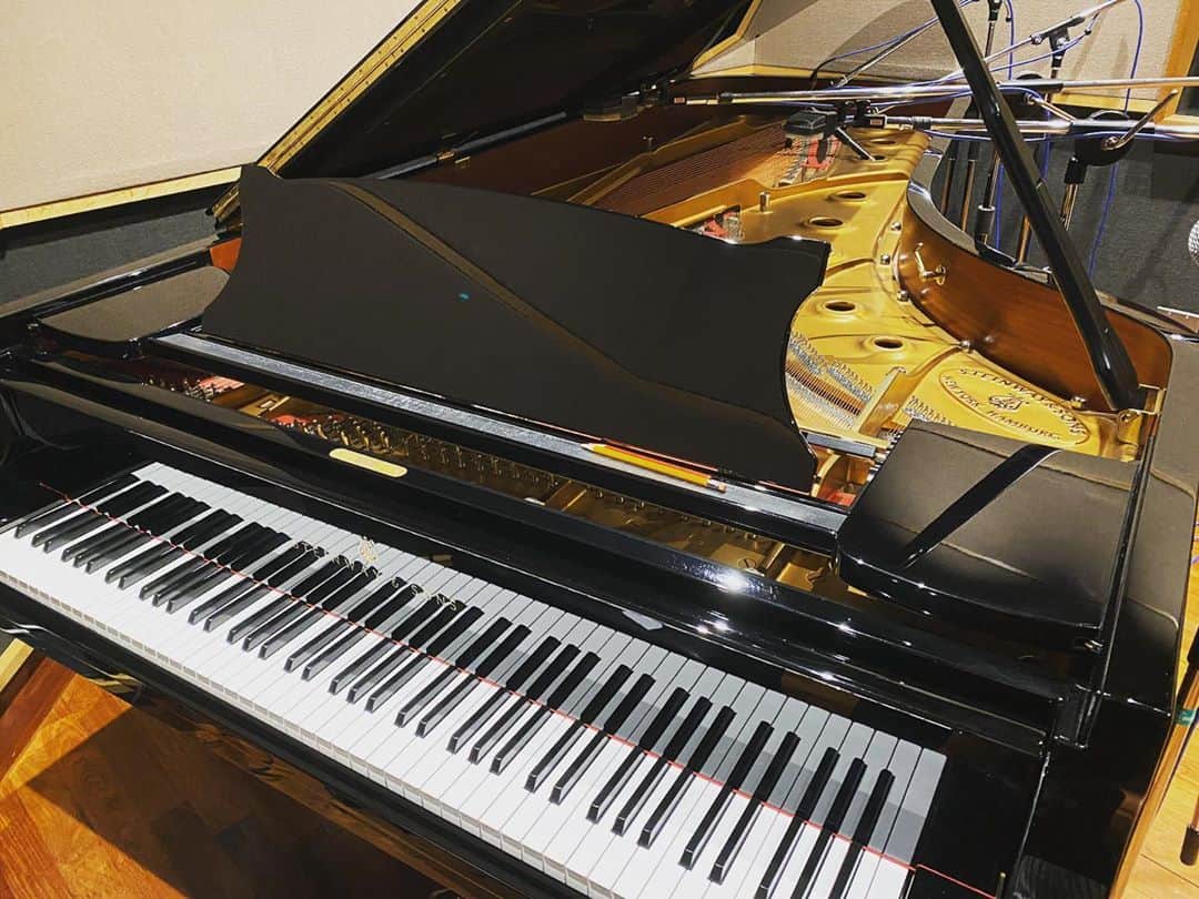 小川貴之のインスタグラム：「🎹」