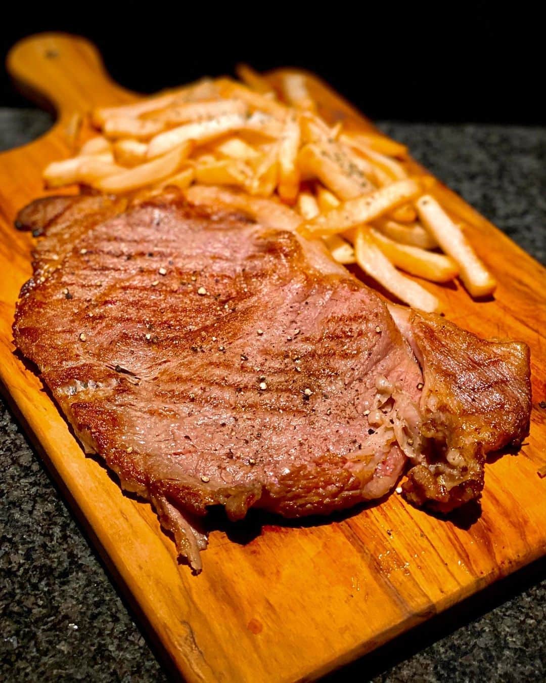 秋山具義のグルメインスタ