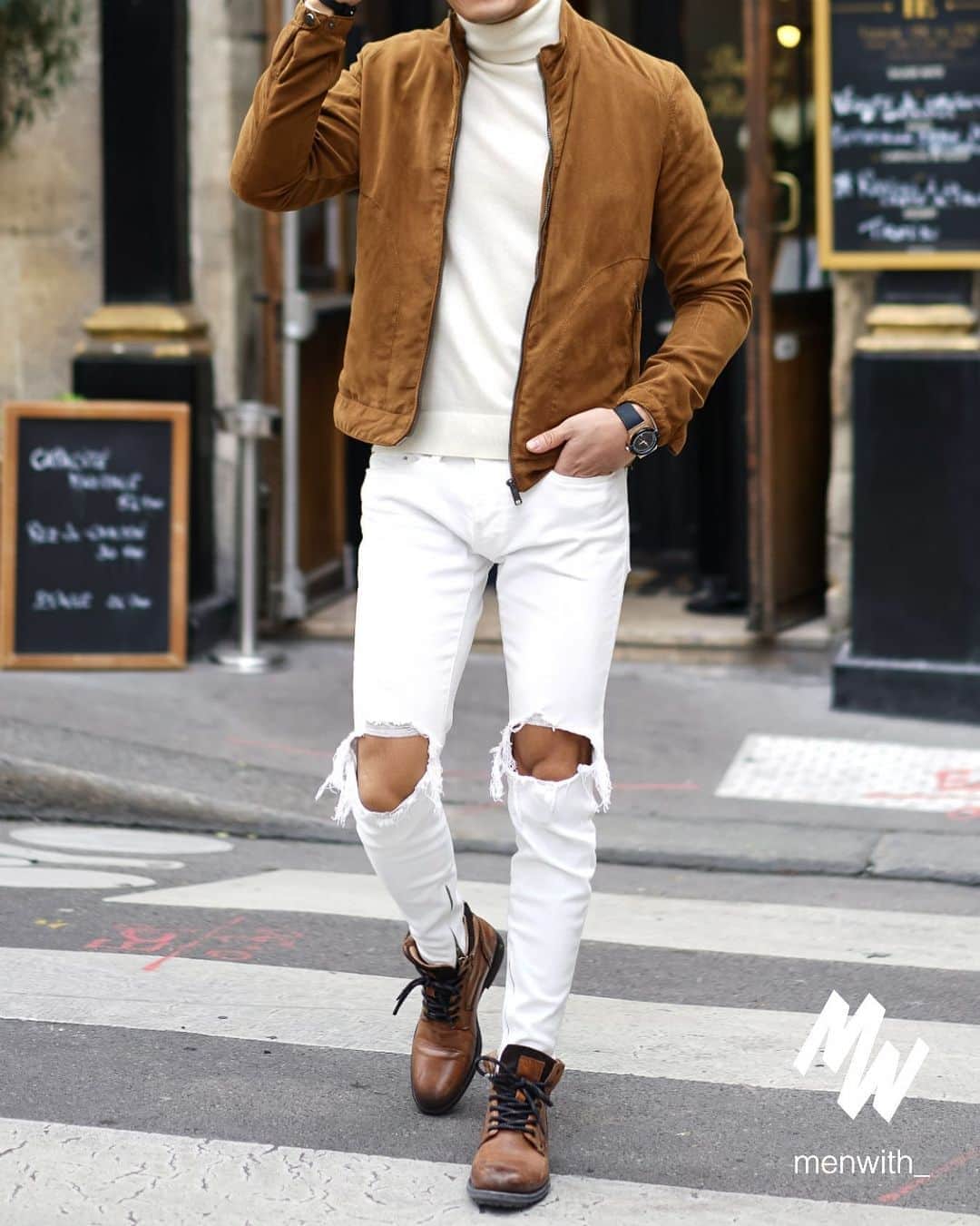 のインスタグラム：「Nice photo of our dear friend @yvi.ackerman 👌🏽 #menwithstreetstyle」