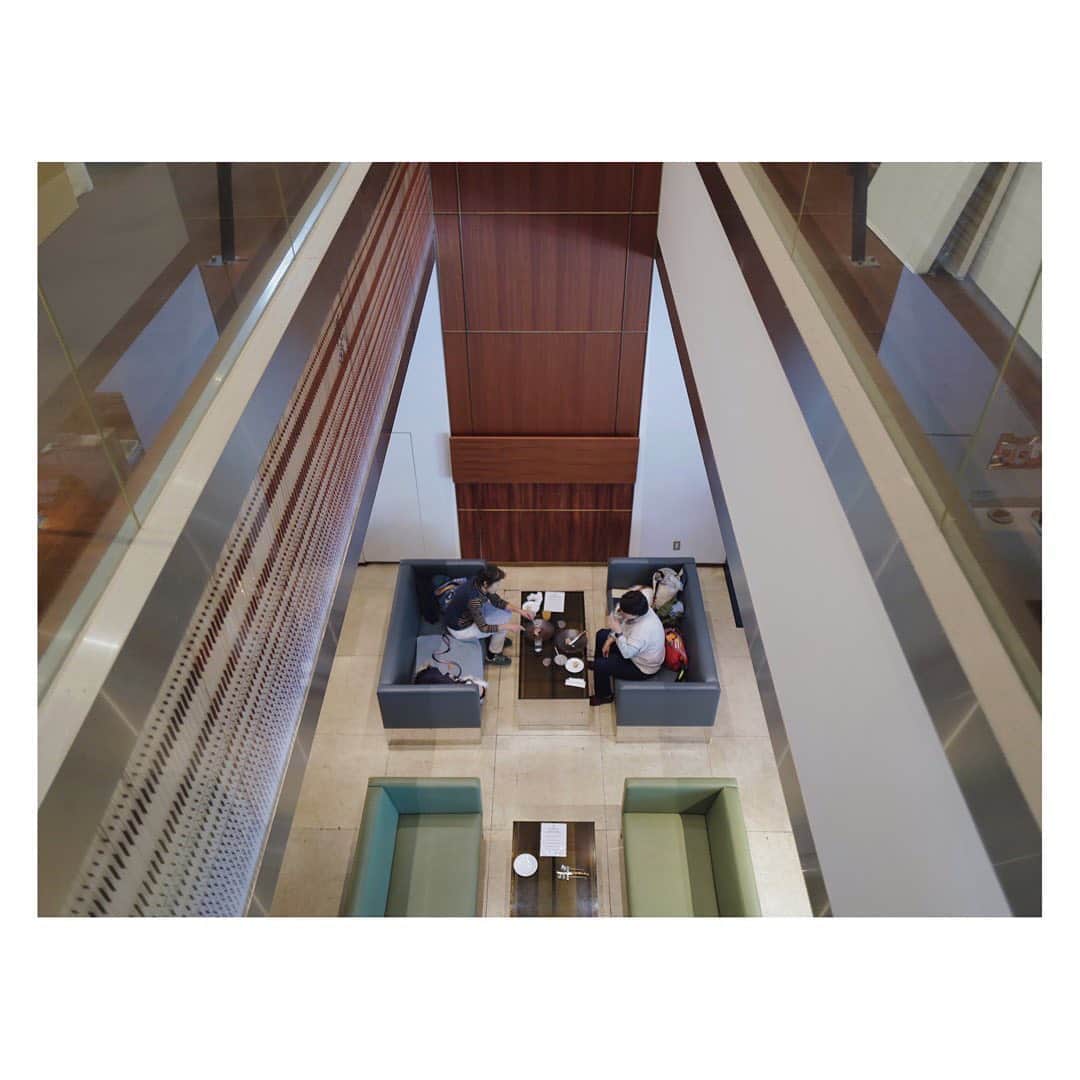 土井地恵理子さんのインスタグラム写真 - (土井地恵理子Instagram)「CLASKA  closeしてしまうなんて 惜しすぎる素敵なホテル。  歳を重ねたら お気に入りのホテルが近くにあったら素敵 と思っていたのに 残念すぎるー！  #claska #目黒 #リノベーションホテル #hotel #ホテル #目黒通り #備忘録」11月5日 23時59分 - ericodoiji
