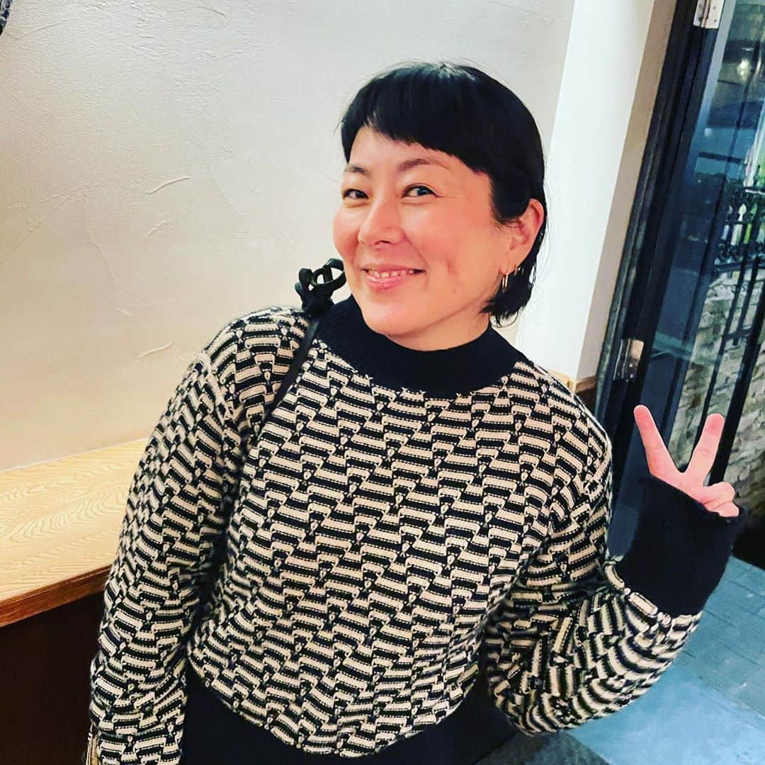 西田善太さんのインスタグラム写真 - (西田善太Instagram)「会えると得した気分になる人、いるのだす。時々、吸収したいの。 #野村友里 #eatrip」11月6日 0時09分 - zentanishida