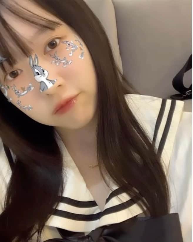 双木昭夫のインスタグラム：「越智ゆらのちゃんがセーラー服のルームウェアを紹介してくれました、 URL はプロフィールに貼ってあります」