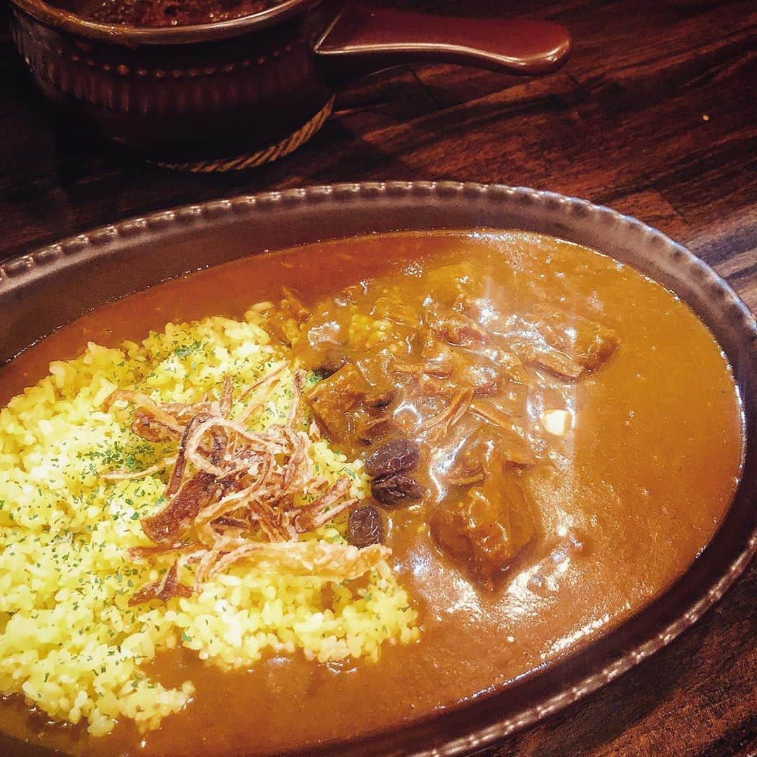 美沙玲奈のインスタグラム：「🤤🍛💗  #ビーフ #カレー #curry #飯テロ #喜楽亭」