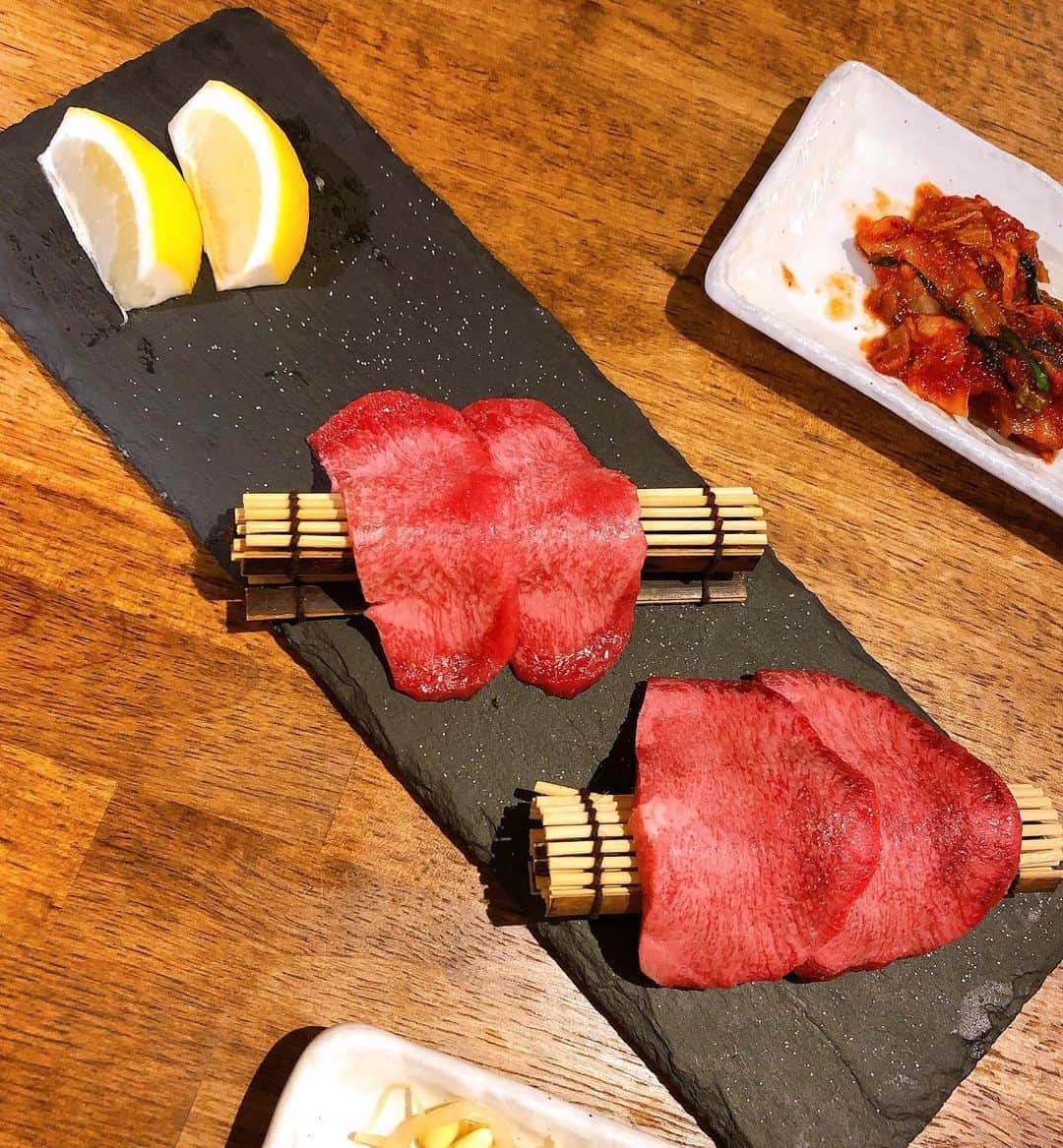 伊藤愛梨さんのインスタグラム写真 - (伊藤愛梨Instagram)「クラフトビール飲み放題と熟成焼肉を食べてきました🐮﻿ ビール好きの人にはありがたいお店ですね💕﻿ ﻿ @kadoushi_kinshichou﻿ ﻿ ﻿ ﻿ ﻿ ﻿ ﻿ ﻿ ﻿ ﻿ ﻿ ﻿ #カドウシ #錦糸町焼肉 #熟成焼肉 #熟成タン #肉スタグラム🍖 #春菊爆弾 #錦糸町グルメ #ベクターブルーイング #pr #トリドリベース」11月6日 1時17分 - ilovely1007_