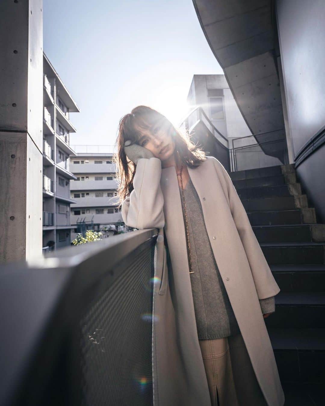 谷正人のインスタグラム：「PUBLIC TOKYOのLOOKに、 モデル、女優、ジュエリーブランドのディレクターと、  様々な分野で活躍し幅広い層に 愛されている佐田 真由美さんに出ていただきました。 ビジュアルはRK氏です。 カッコいい！！ #佐田真由美　#rk  #publictokyo」