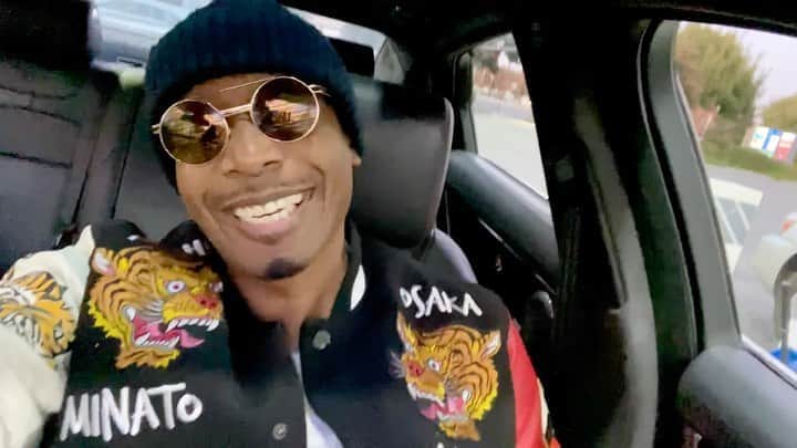 MCハマーのインスタグラム：「Count them votes mane 👊🏾💯」