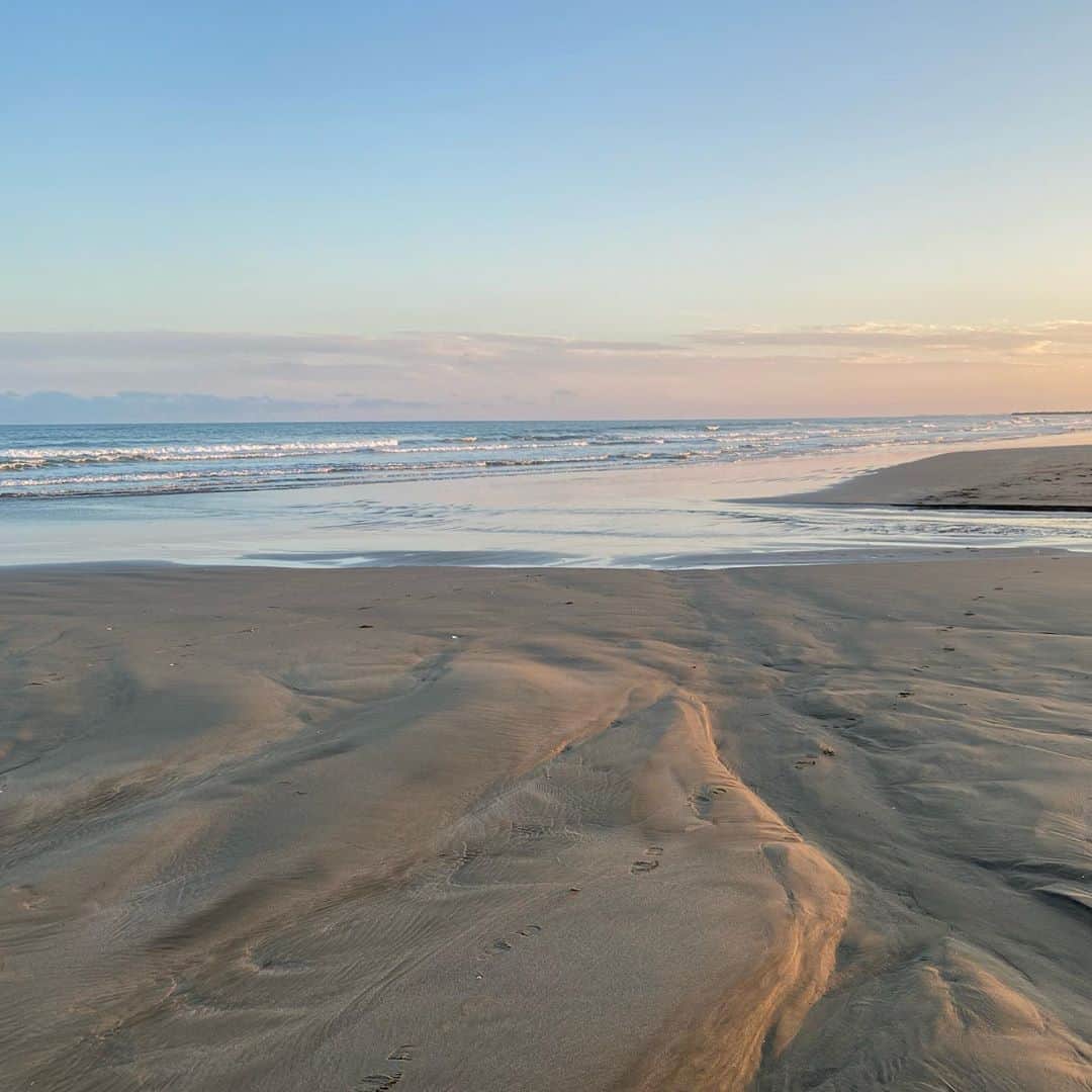 五箇公貴のインスタグラム：「夕景も美しい。 #海とサウナ」