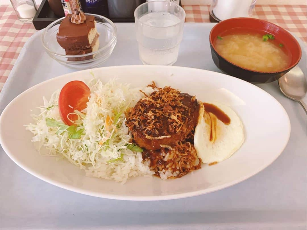 DJ KOOさんのインスタグラム写真 - (DJ KOOInstagram)「病院実習中の娘LINE！！お昼ご飯は楽しみなんだろうな、それにしても色々なメニューがあってホッコリ親心❣️ しっかり食べてね！！  #ロコモコ丼 #病院実習 #DJKOO」11月6日 12時16分 - dj_koo1019