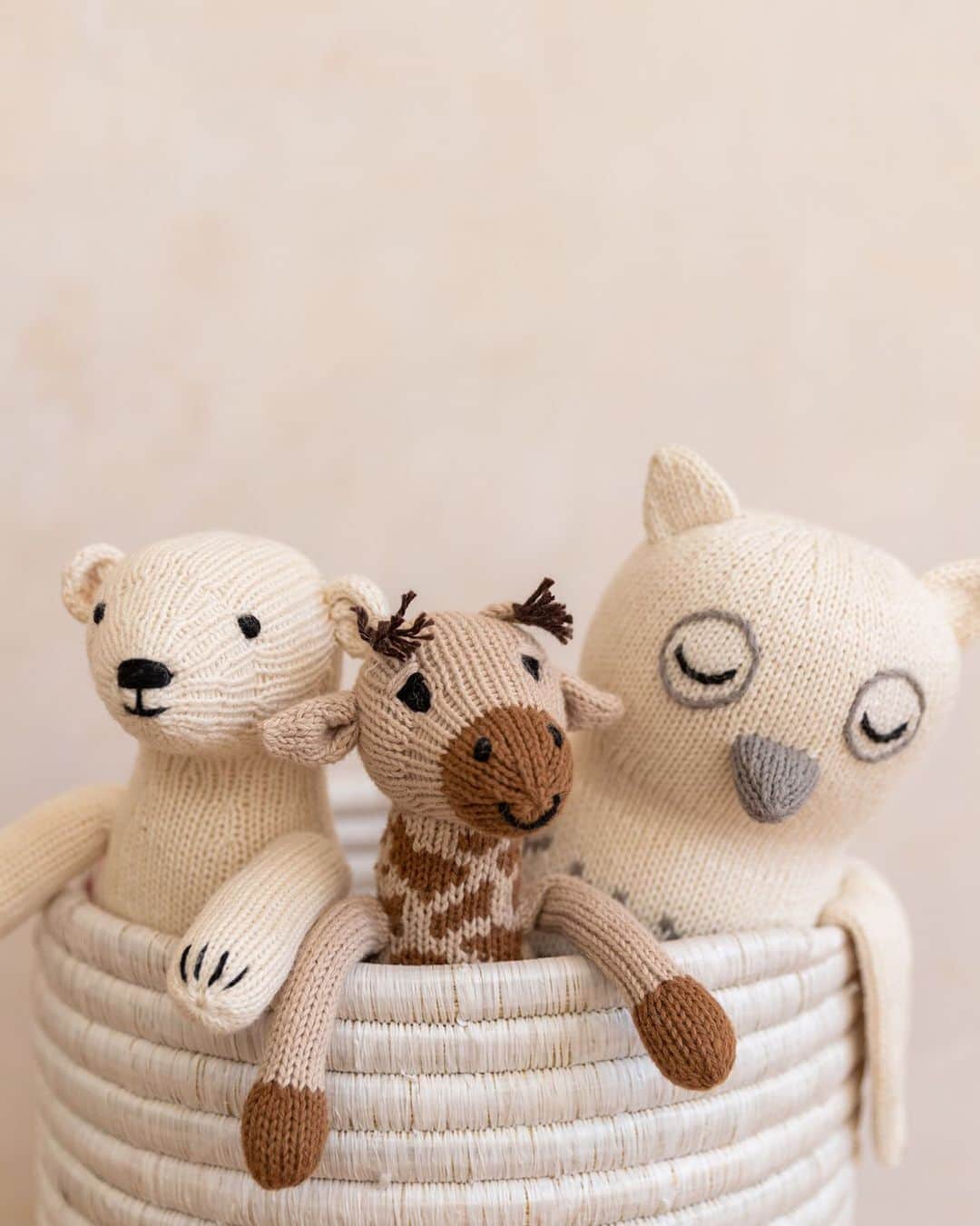 The Little Marketさんのインスタグラム写真 - (The Little MarketInstagram)「These friendly faces are ready for cuddles, adventures, and everything in between. Each plush stuffed animal is handmade by artisan women in rural communities of Peru, and every purchase empowers skilled artisans and their families. Shop now for the little ones on your holiday list.」11月6日 3時17分 - thelittlemarket